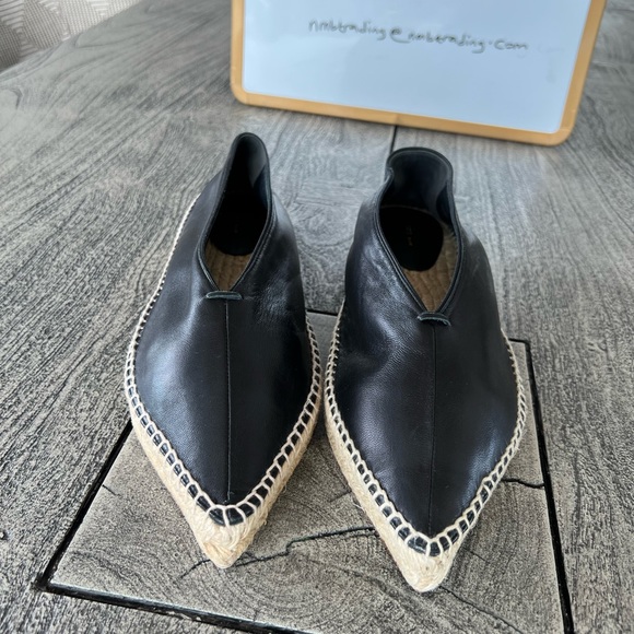 Celine made in Italy soft Italian leather 10M(40) pointed toe espadrilles flats - Picture 8 of 16